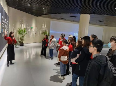 蘇州校區第六期“職海引航”計劃導師聯合指導 多方聯動解析職業發展路徑